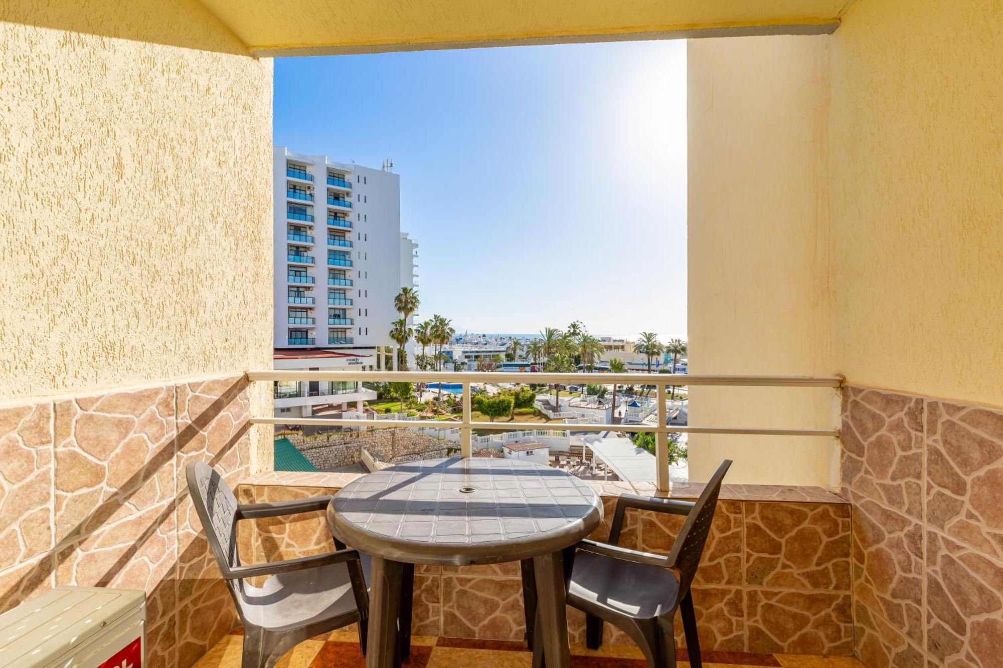 Apartamentos Tamarindos Benalmádena Exteriör bild